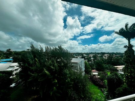 Location Appartement 58m² 3 pièces Fort de france - Photo 4