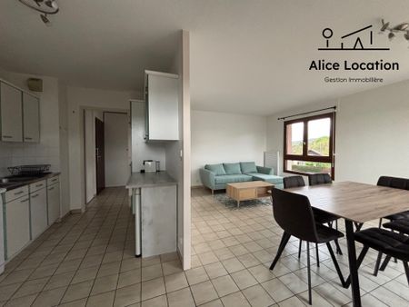 Location Appartement 3 pièces 64m² THONON LES BAINS 74200 - Photo 2