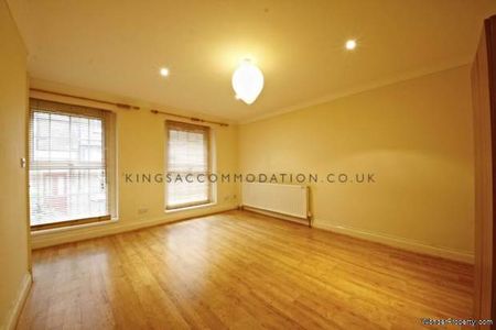 2 bedroom property to rent in London - Photo 3