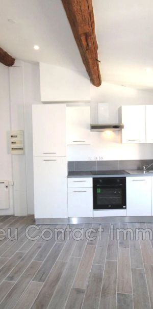 Ecusson, Location appartement 1 pièce 23 m² - Photo 1