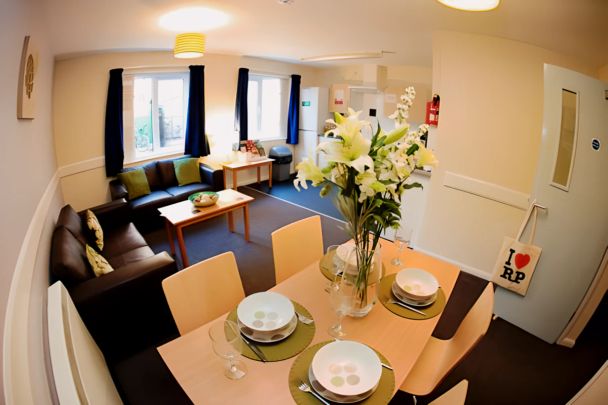 Premium Ensuite Ground Floor - Photo 1