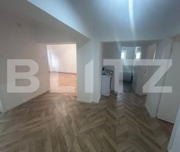 Apartament cu 3 camere, 100 mp, centrala termica, zona Billa - Fotografie 4