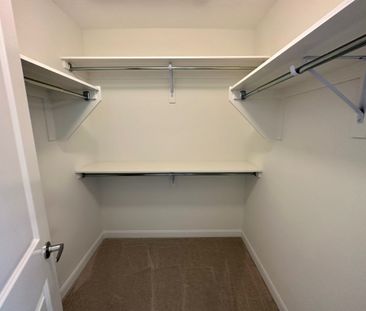 For Lease - 588 LILITH Street, Barrhaven, Ontario - Photo 5