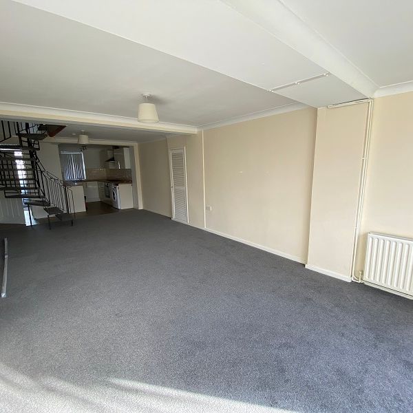 Killan Road, Dunvant, Swansea, SA2 - Photo 1