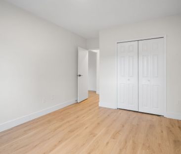 For Lease - 329 The West Mall N/A Unit# 303, Toronto, Ontario - Photo 6