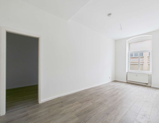 Zentrumsnahe 3-Raum Wohnung mit Balkon und hochwertiger Küche - Foto 1