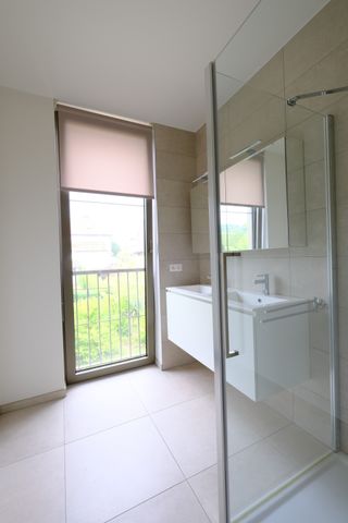 PRACHTIG 2SLPK APP VAN 94M² MET RUIM OVERDEKT TERRAS - Photo 4