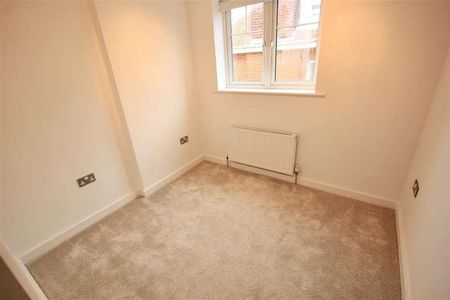 Burnaby Road, Alum Chine, Bournemouth, BH4 - Photo 2