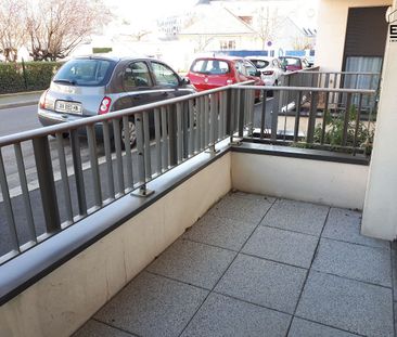 Type 2 de 39.32m² - Proche Christ Roi Tours nord - Photo 5