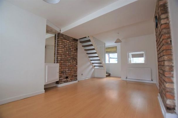 2 Bedroom Terraced To Let - Photo 1