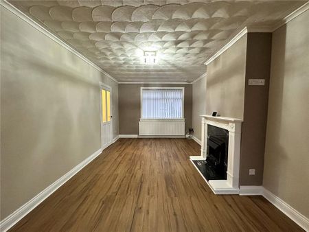 2 bedroom terraced house to rent - Photo 2