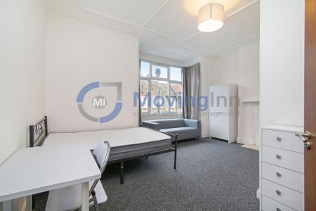 House share to rent - Photo 2