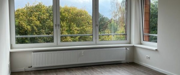 Seniorengerechte 2-Zimmer-Dachgeschosswohnung ab 55 Jahren in Norderstedt-Mitte - Foto 1