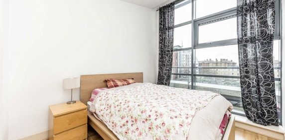 Crews Street - Photo 2