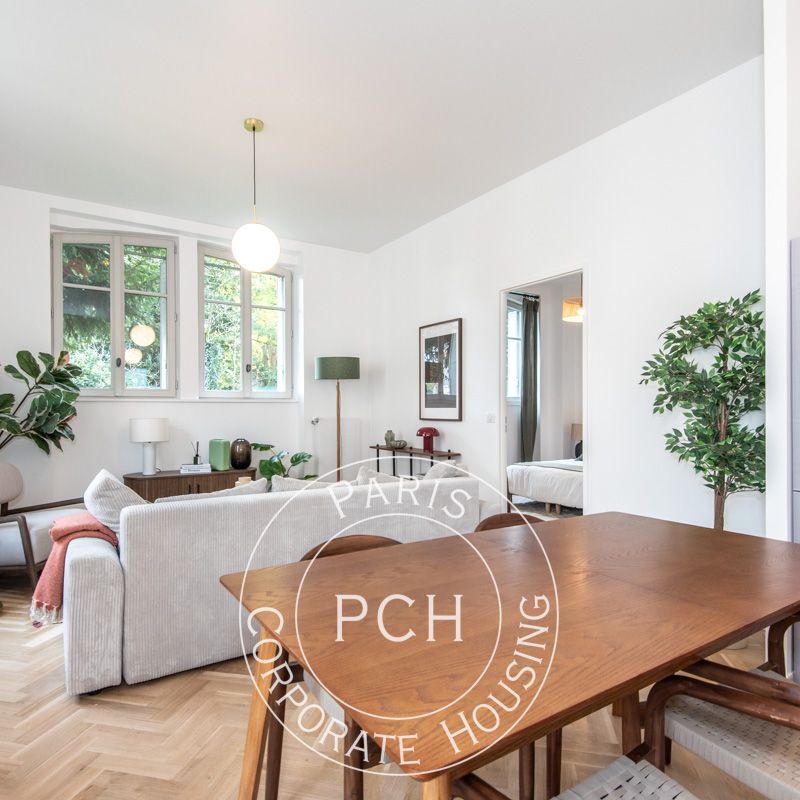 Rue Saint-Charles, Versailles (Colocation acceptée) - Photo 1