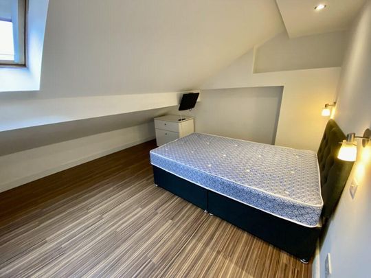 7 bedroom house to rent - Photo 1