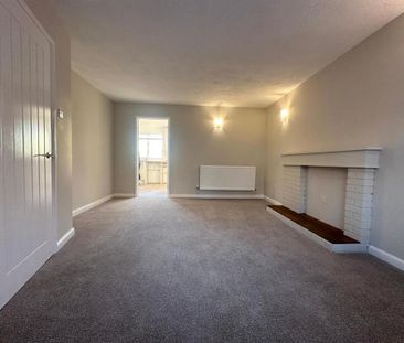 3 bedroom detached house to rent - Photo 1