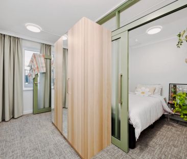 Urban Twin 02 - Photo 1