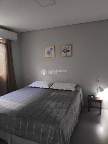 Casa com 2 quartos e 145m² para alugar em São João do Rio Vermelho, Florianópolis. - Foto 4