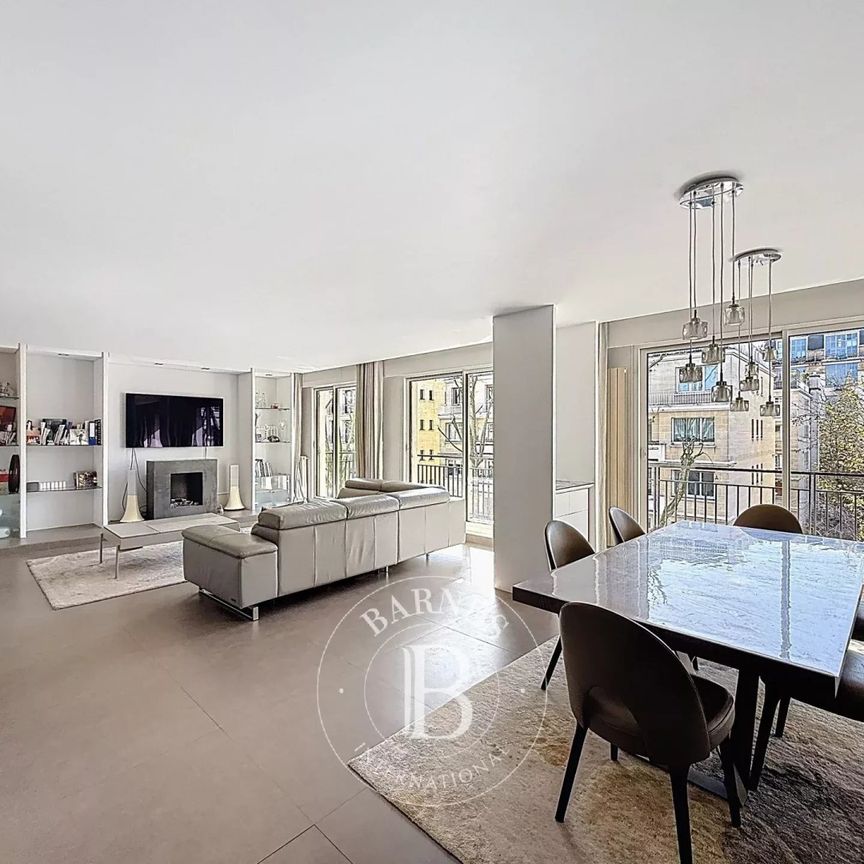 Tout savoir sur cet appartement dans le quartier Ile de la Jatte-Parc d'Orléans, à Neuilly-sur-Seine - Photo 1