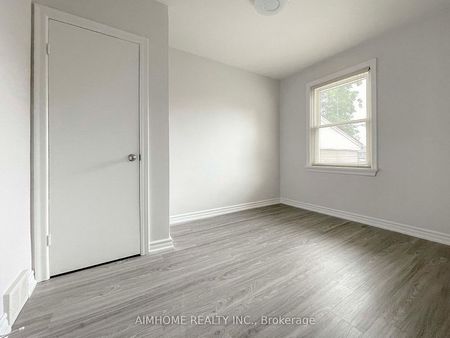 For Lease - 60 Meldazy Drive Unit# Main, Toronto, Ontario - Photo 2
