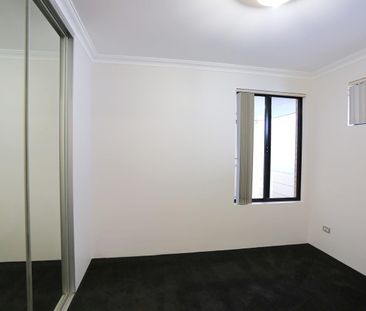 FANTASTIC OPPORTUNITY IN PRIME LOCATION! - Photo 6