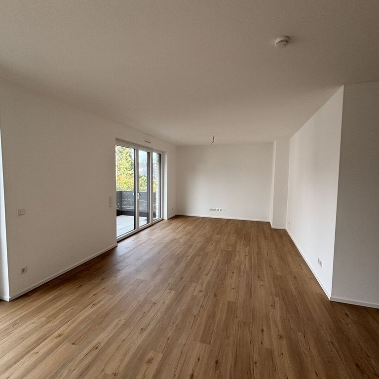 Uerdinger Straße 390, 47800 Krefeld - Photo 1