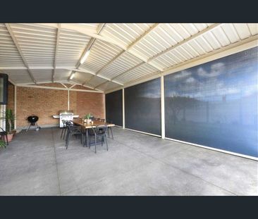 The Perfect Family Home! - Photo 1