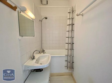 Location Appartement 3 pièces 44m² ROUEN 76000 - Photo 4