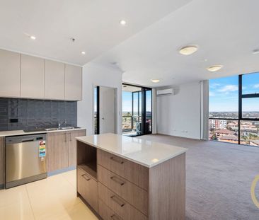 Immaculate 2 bedroom - Photo 4