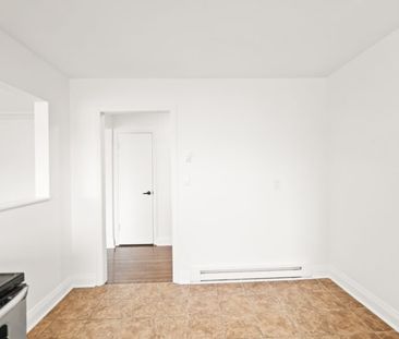 178 Machray, Winnipeg, MB - Photo 3