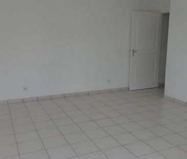 Location Appartement 2 pièces 49m² TOURS 37200 - Photo 5