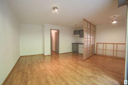 Location Appartement 1 pièce 34m² DEVILLE LES ROUEN 76250 - Photo 3