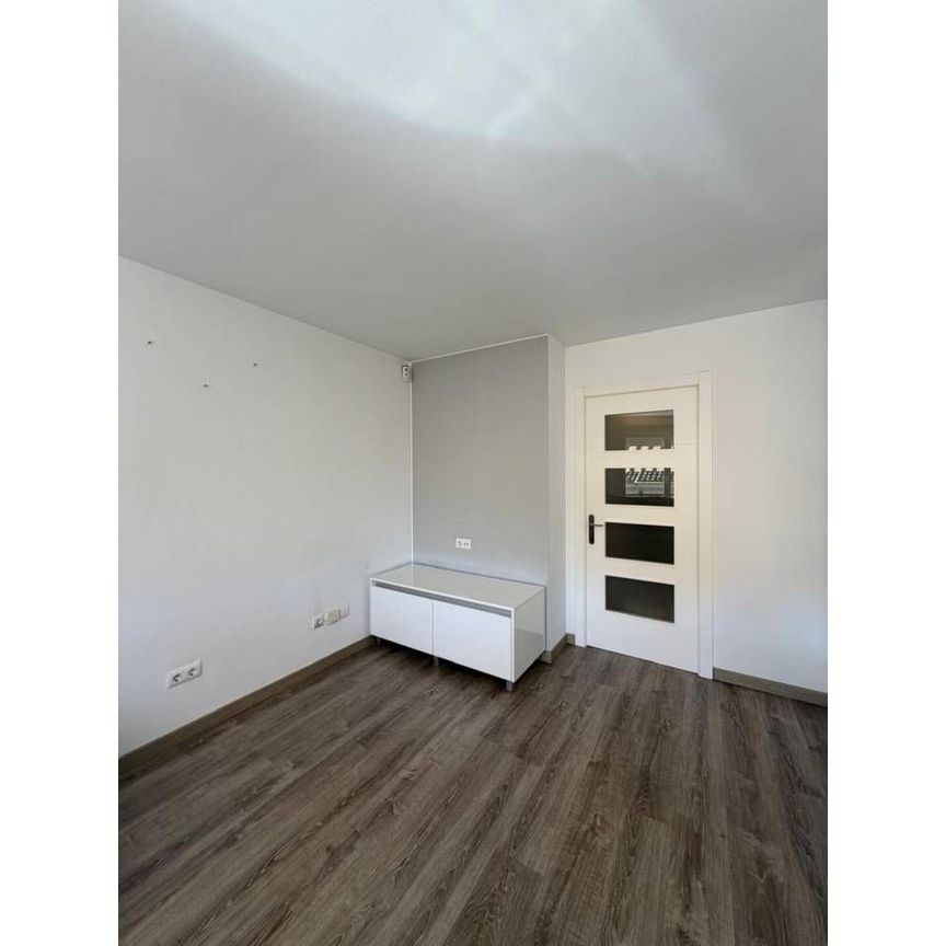 Piso de alquiler en Calle Fiveller, Gràcia - Photo 1