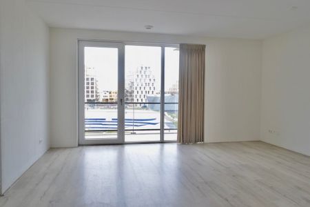 Appartement te huur: Nida Senffstraat 75 1095 MX Amsterdam - Photo 5