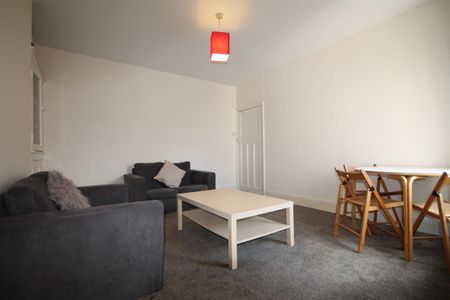 Chillingham Road, Heaton - Photo 2