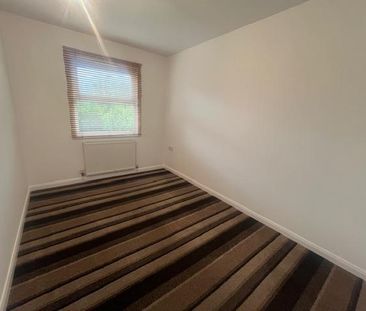 3 bedroom bungalow to rent - Photo 2