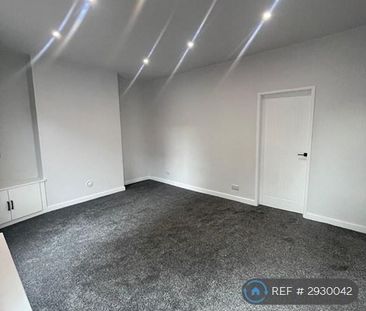 2 bedroom end of terrace house to rent - Photo 5