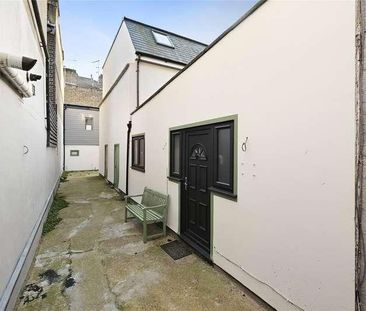 Ground Floor, Uxbridge Road, London, W12 - Photo 4