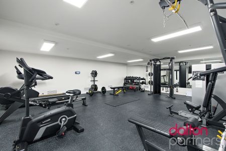 Modern Living - Photo 5