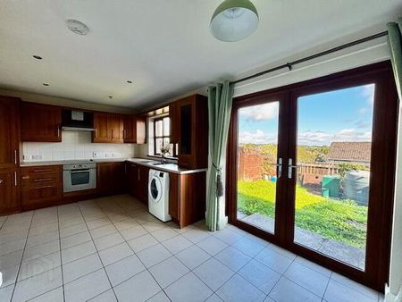 2 Camlinn Close, Newry, BT35 7NQ - Photo 4