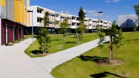 Western Sydney University Penrith Village, Sydney - Photo 4