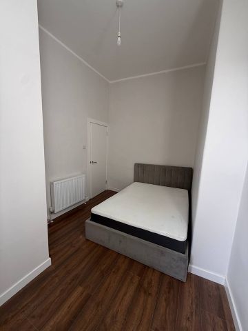 2 Bed Flat, Henderson St, EH6 - Photo 2