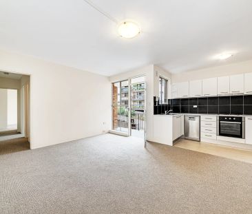 15/12-14 Epping Road, Lane Cove. - Photo 3