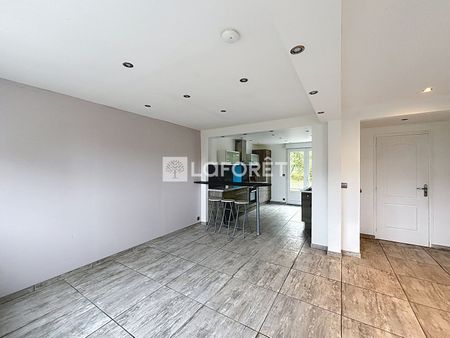 Location Maison 6 pièces 110m² - Photo 3