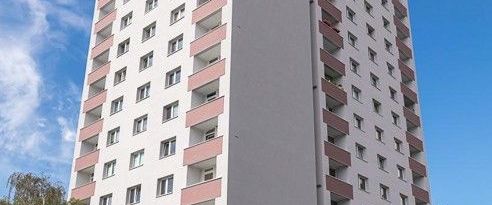 Wunderschöne 2-Raumwohnung mit Dusche und Balkon! Wir freuen uns auf Sie ... - Photo 1