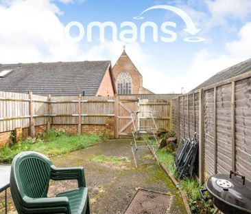 1 bedroom in a house share to rent - Photo 3