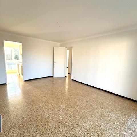 Location Appartement 3 pièces 59m² AIX EN PROVENCE 90ème - Photo 1