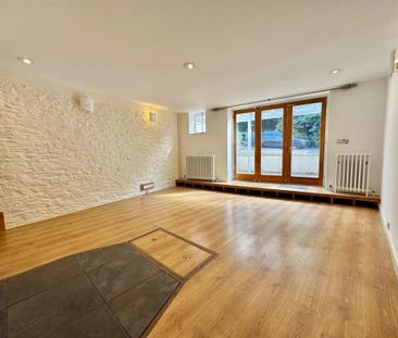 2 bedroom cottage to rent - Photo 2