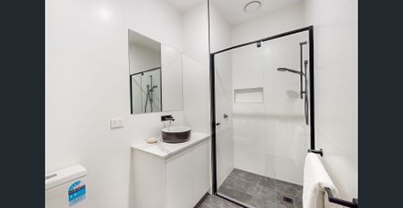 Creative Excellence. 6 Months lease only - Photo 4